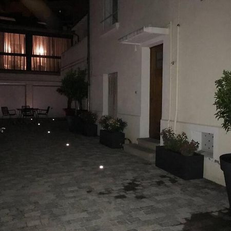 דירות Chamalières Rare Petit Cocon F1 Calme Possibilite Jacuzzi Hammam En Sus מראה חיצוני תמונה